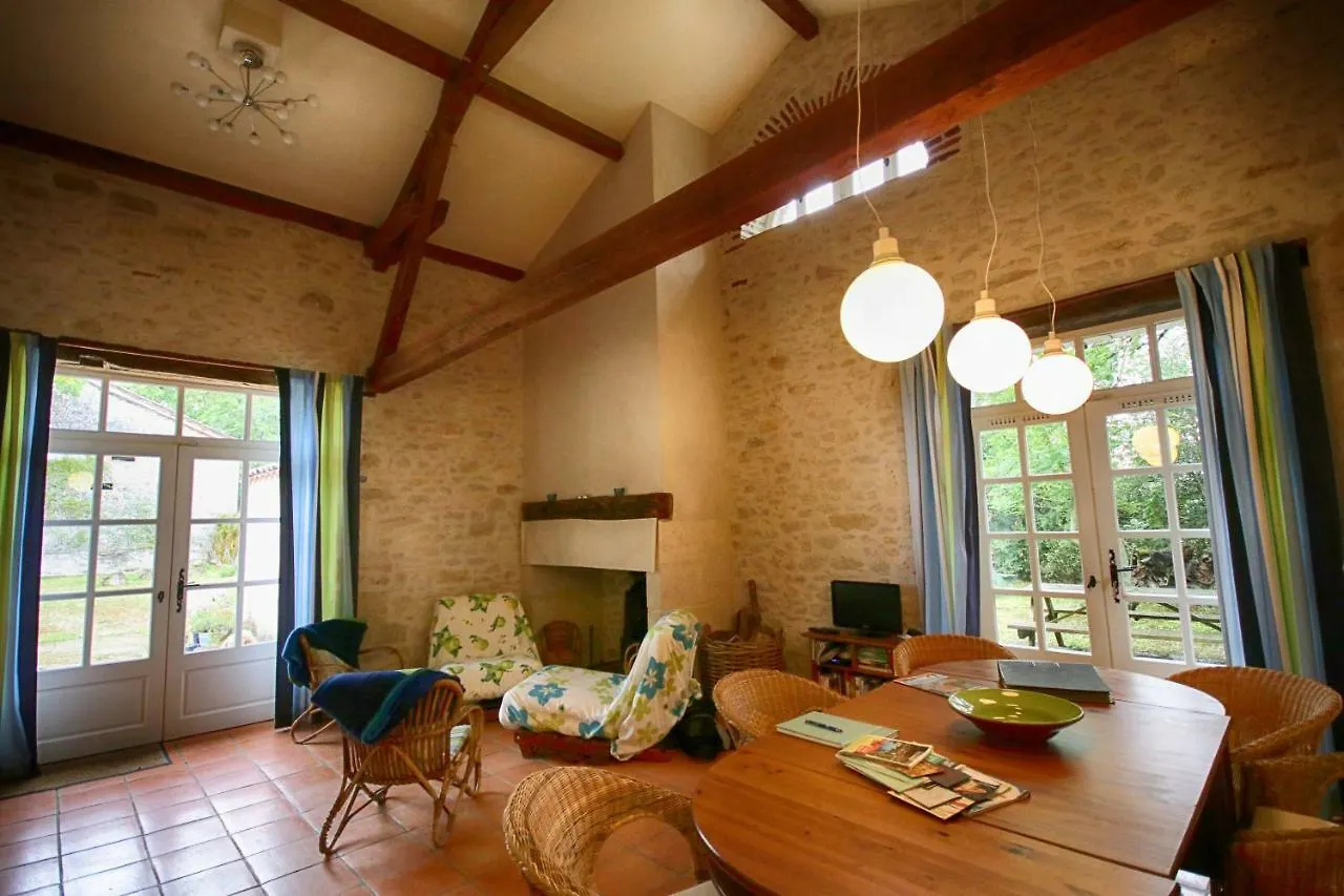 Holiday home L'Ecurie - La Maisou Serignac